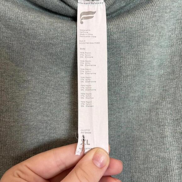 Fabletics Cloud Seamless High-Waisted Side Slit Knit Fall & Winter Skirt Size:XL - Picture 6 of 6